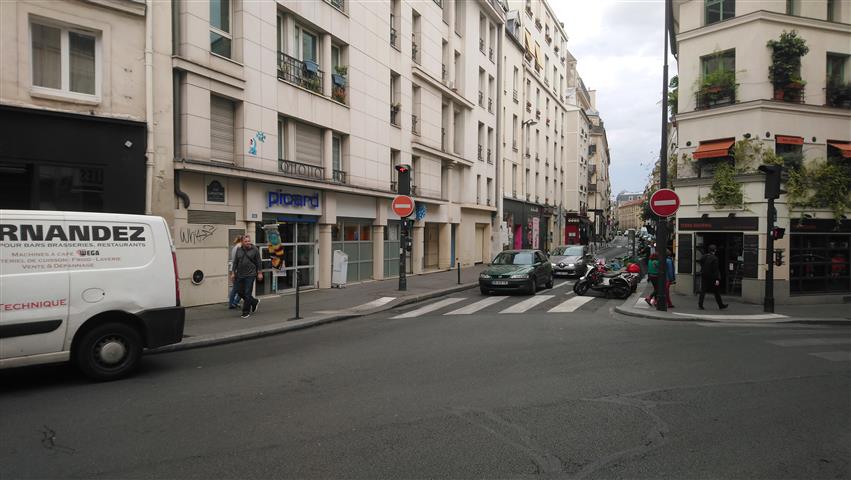 Picard rue Lamartine